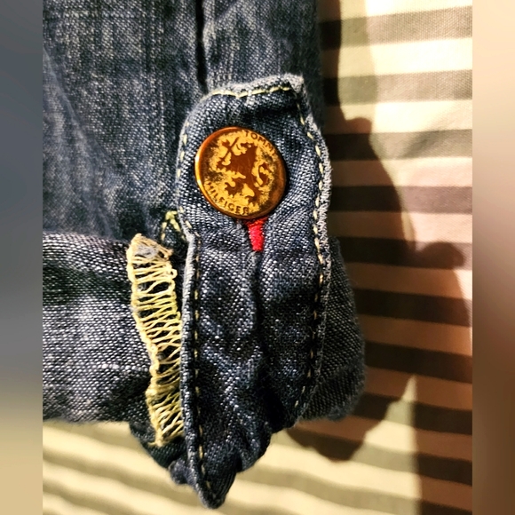 Ladies Shorts-Tommy Hilfiger-Size 10 - Picture 5 of 5